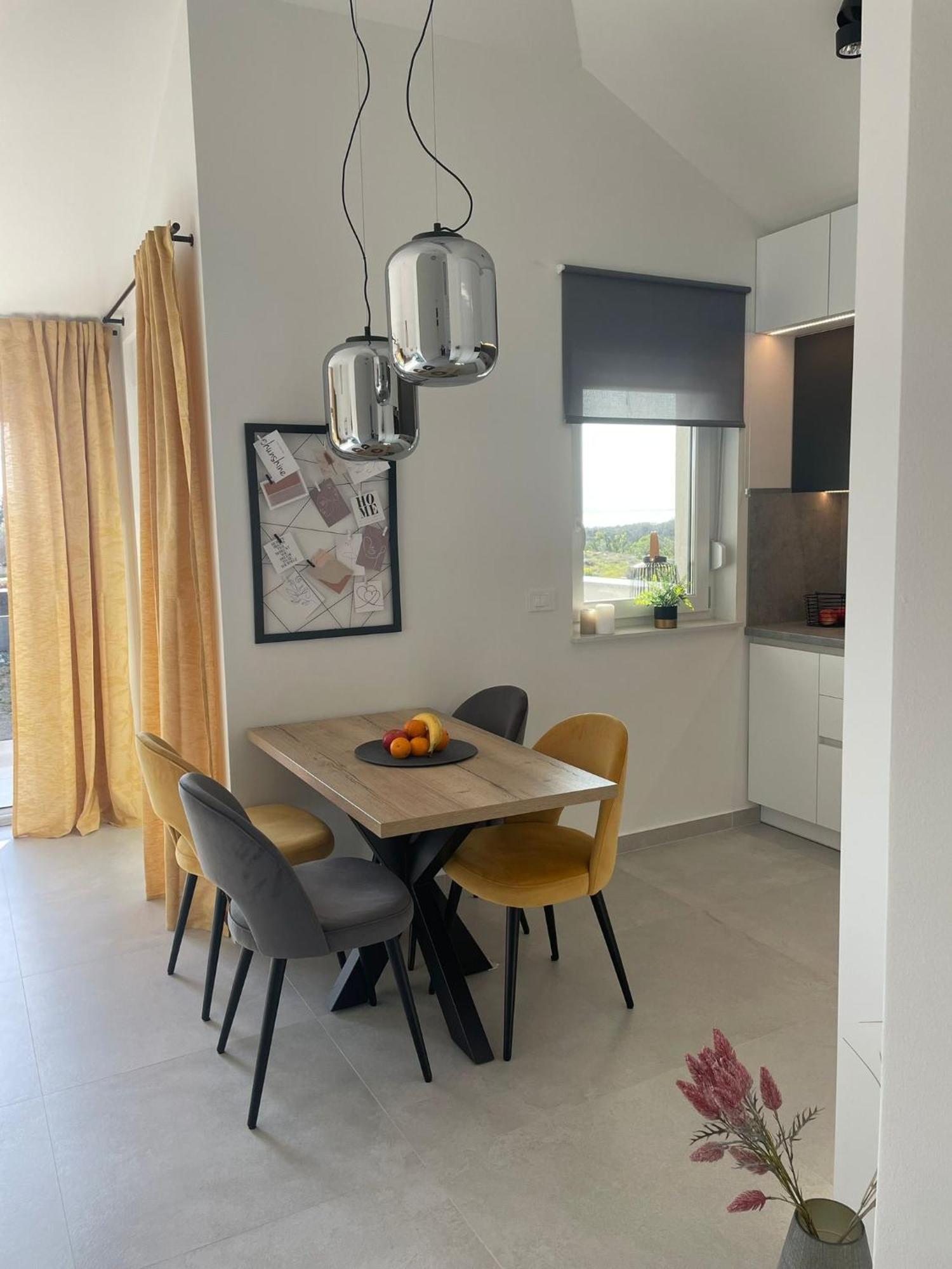 Rimac Apartments Novalja Eksteriør bilde